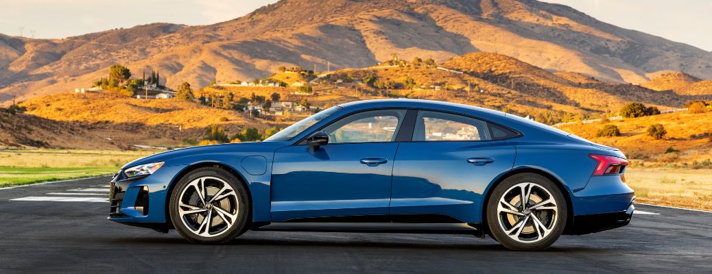 Audi e-tron GT exterior side view