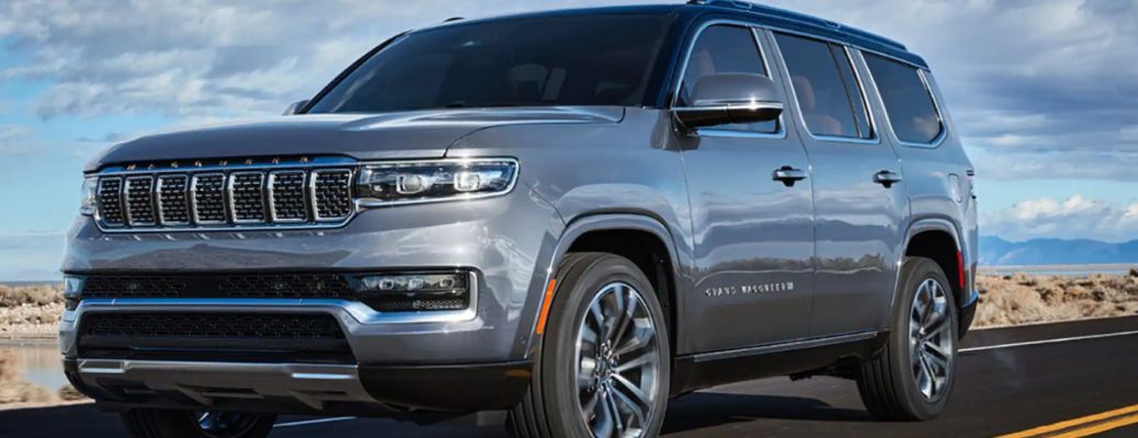 2021 jeep Wagoneer front and side view