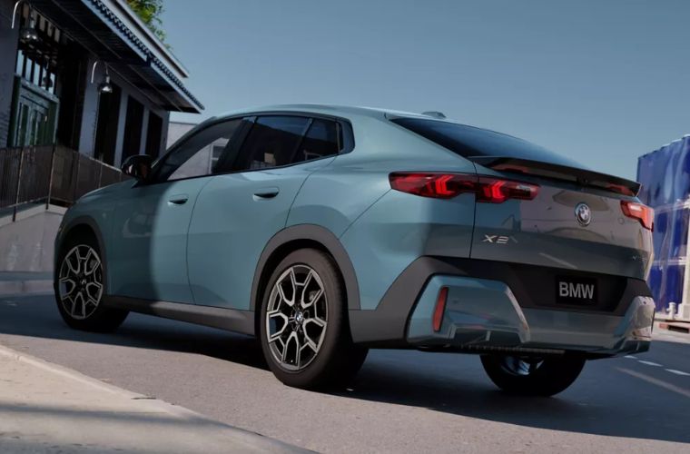 2026 BMW X2 xDrive28i exterior rear view