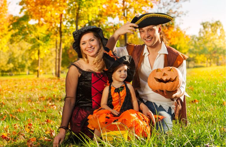 Family celebrating halloween