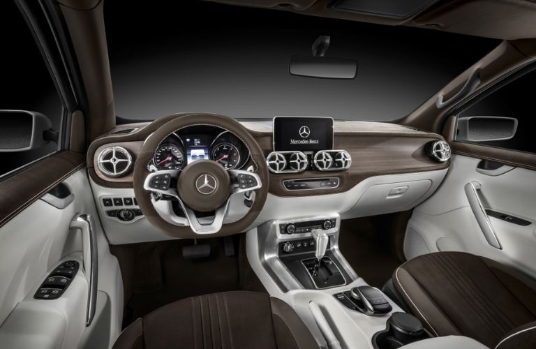 Mercedes-Benz X-Class interior