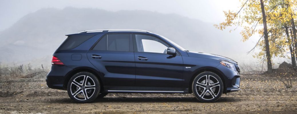 2017 Mercedes-AMG GLE43 SUV exterior side