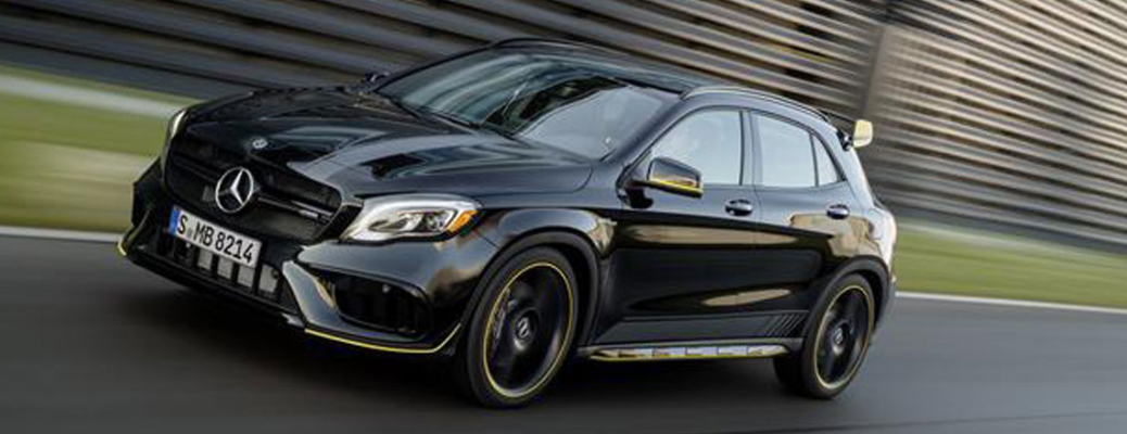 Side view of the 2018 Mercedes-Benz GLA on road