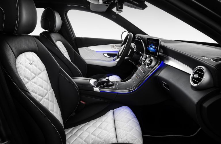 2019 Mercedes-Benz C 300 Sedan interior front view