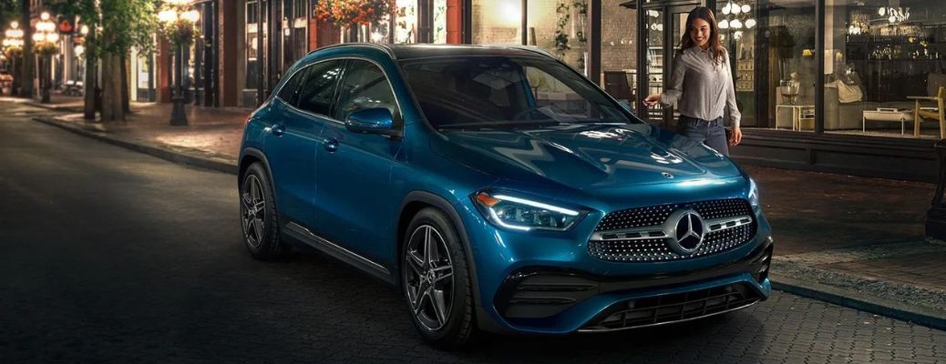 Mercedes-Benz GLA exterior front