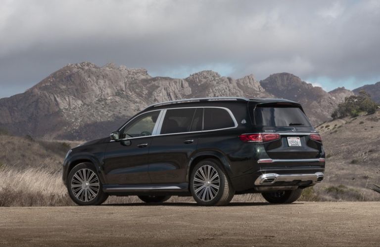 2020 Mercedes-Benz GLC SUV exterior rear side view