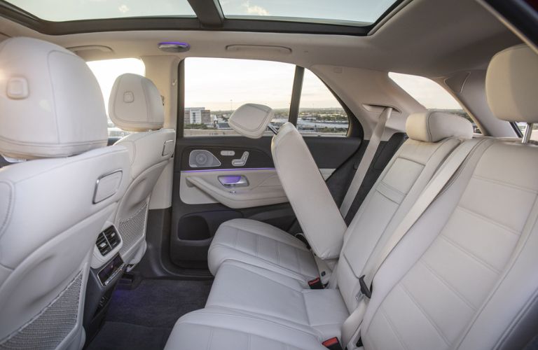 2020 Mercedes-Benz GLE SUV interior seats