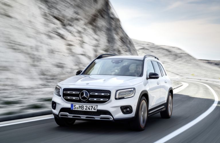 2020 Mercedes-Benz GLB exterior front view