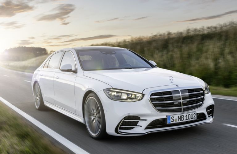 019 Mercedes-Benz S-Class Sedan exterior front side