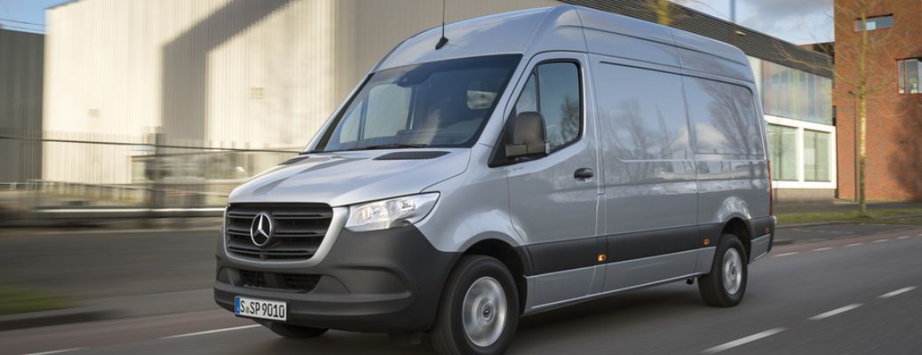 2019 Mercedes-Benz Sprinter exterior right side view