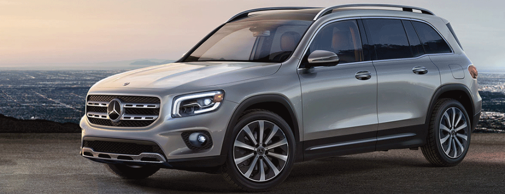 Side view of the 2020 2020 Mercedes-Benz GLB250 4MATIC