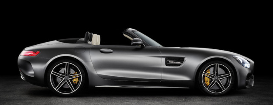 Side view of the Mercedes-Benz AMG® GT C Roadster
