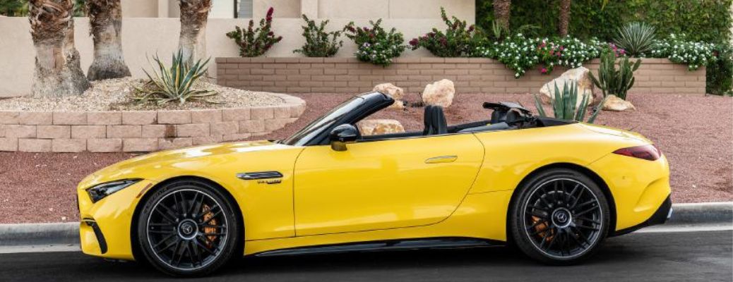 2022 Mercedes-AMG SL exterior side view