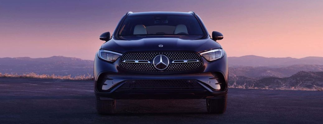 Front View of the 2023 Mercedes-Benz GLC 300 4MATIC SUV