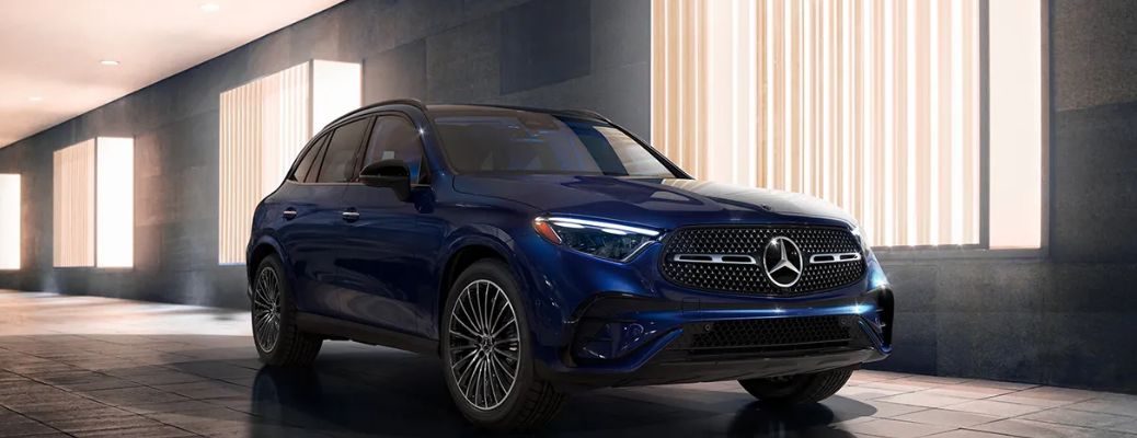 A Guide to Activate and Use the Heated Seats and Steering Wheel in Your New Mercedes-Benz GLC SUV