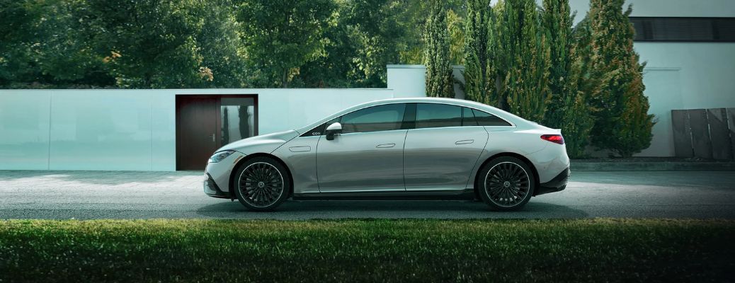 Optional Features Available for the Latest 2025 Mercedes-Benz EQE Sedan