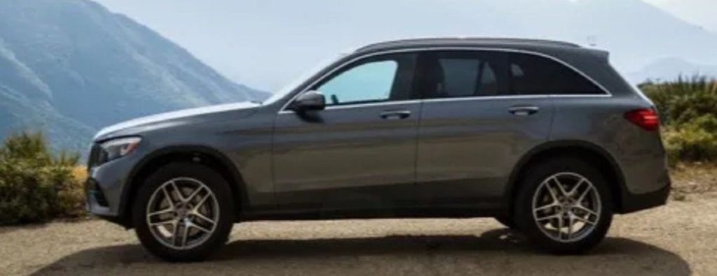 2025 Mercedes-Benz Certified Pre-Owned car side view