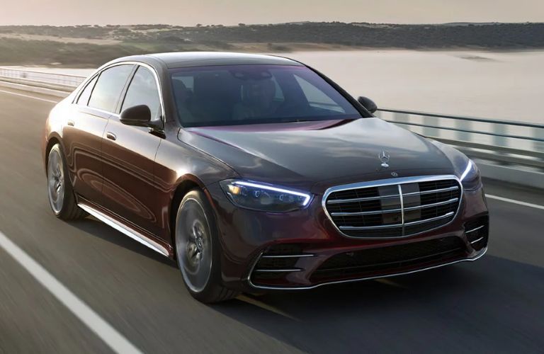 2025 Mercedes-Benz S-Class Sedan exterior front view