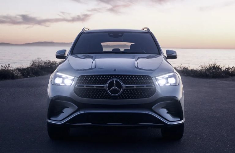 2025 Mercedes-Benz GLE exterior front view