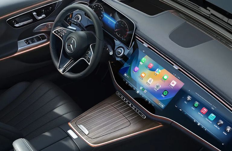 Mercedes-Benz E-Class All Terrain steering wheel and display screens