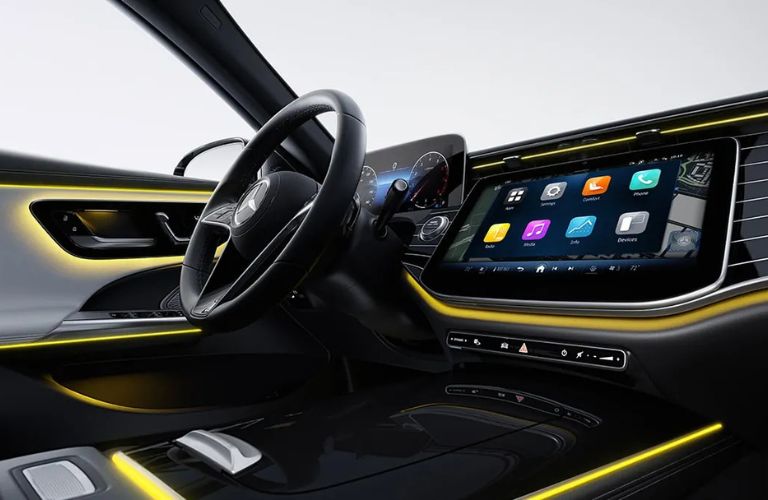Mercedes-Benz E-Class All Terrain multimedia touchscreen