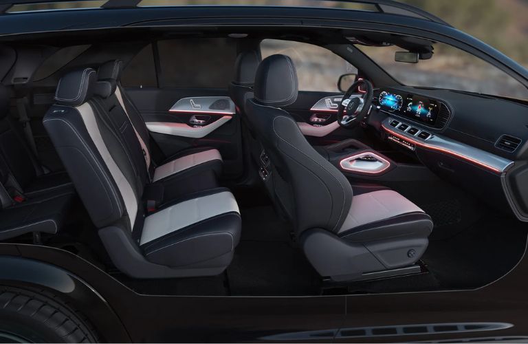 2026 Mercedes-Benz GLE seating side view