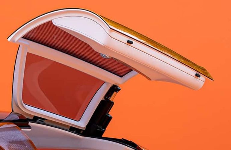 Mercedes-Benz Vision One-Eleven concept car gullwing door