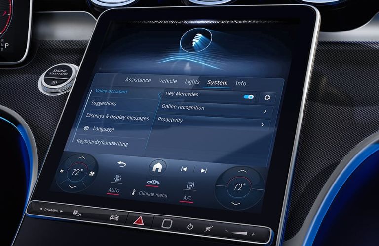 2026 Mercedes-Benz CLE touchscreen display