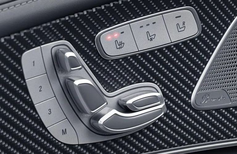 Mercedes-Benz Heated power front seats with memory
