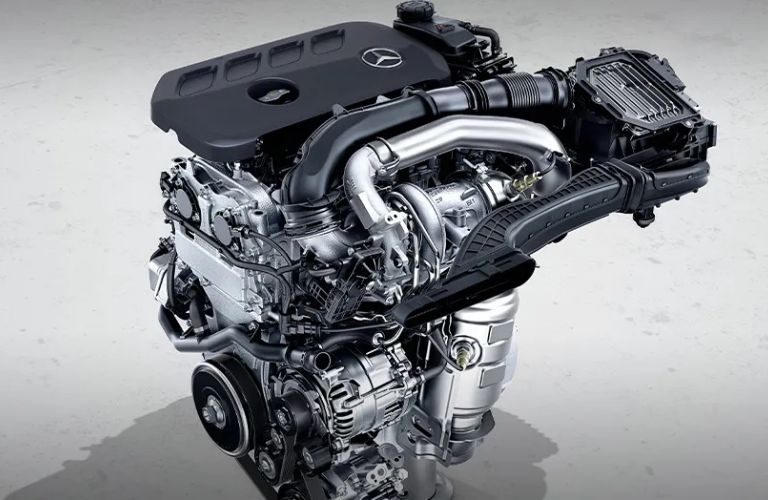 Mercedes-Benz Inline-4 Cylinder Engine