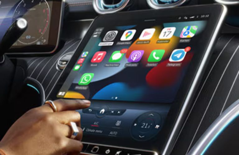 Mercedes-Benz Navigation System with touch controls