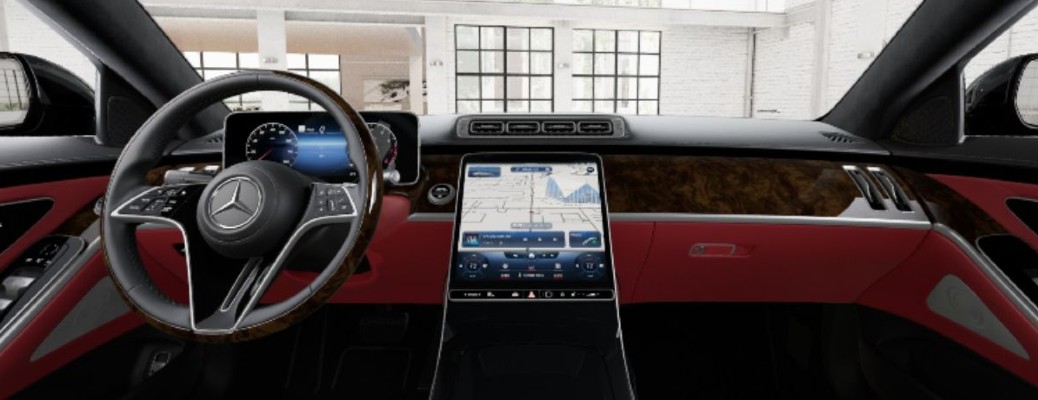 2025 Mercedes-Benz S-Class front dashboard