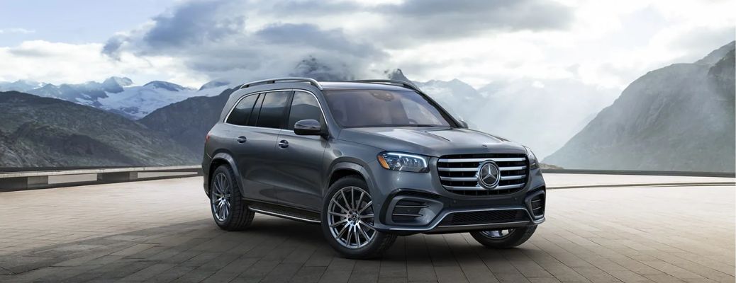 What Are the Family Features of the 2026 Mercedes-Benz GLS 450 4MATIC® SUV?