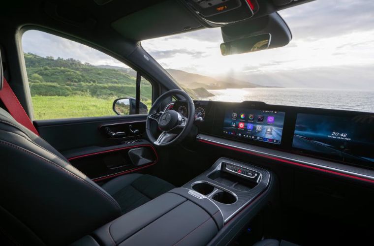Mercedes-Benz VLE interior front dash