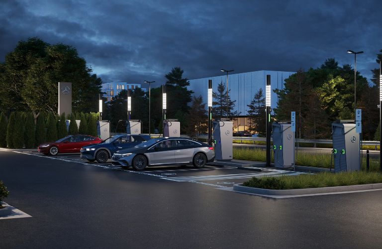 Mercedes-Benz hybrid vehicles in a row at the charging station