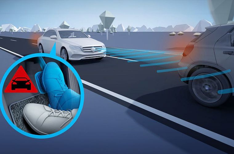 Mercedes-Benz Active Brake Assist