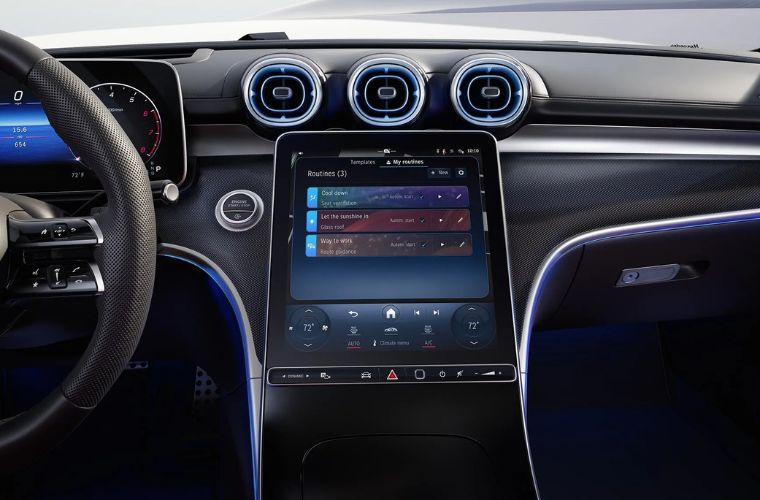 CLE 300 Coupe dashboard close up