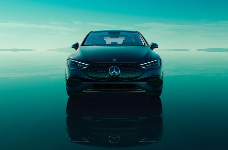 2026 Mercedes-Benz EQE 320 4MATIC® Sedan exterior front view