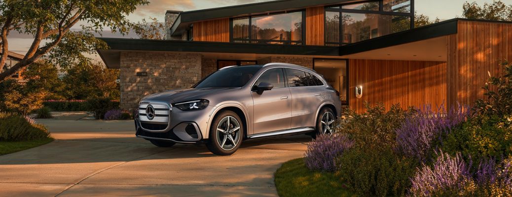 front quarter view of the 2027 Mercedes-Benz GLC Electric SUV