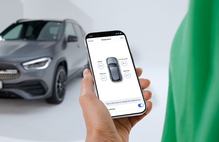 Individual using the Mercedes-Benz app