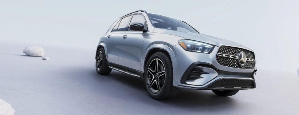 2025 Mercedes-Benz GLE front view