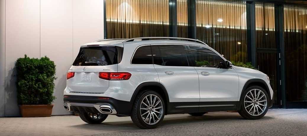 2021-Mercedes-Benz-GLB-250-SUV