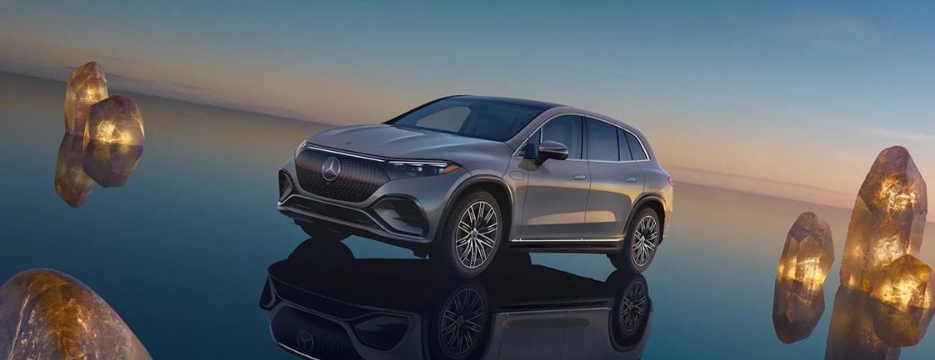 2023 Mercedes-Benz 450+ EQS SUV front view image