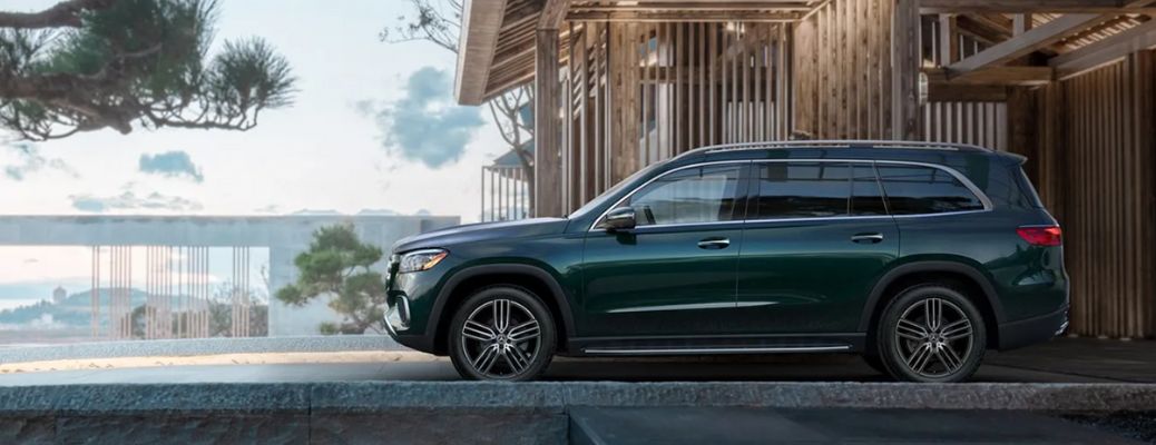 side view of the 2024 Mercedes-Benz GLS SUV