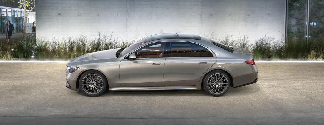 Side view of the 2024 Mercedes-Benz S-Class Sedan