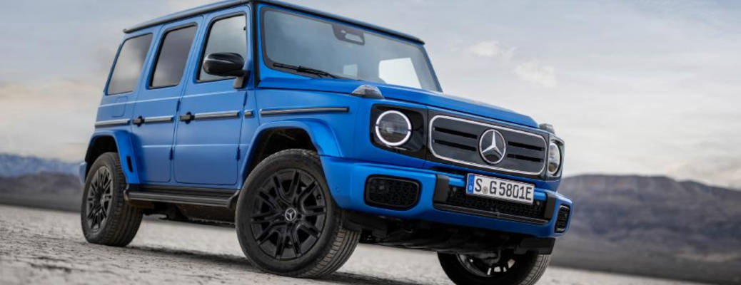 A front quarter external view of the G 550.