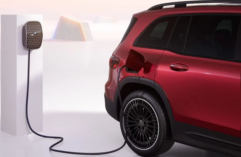 Questions Drivers Ask About 2025 Mercedes-Benz Models in Scottsdale, AZ