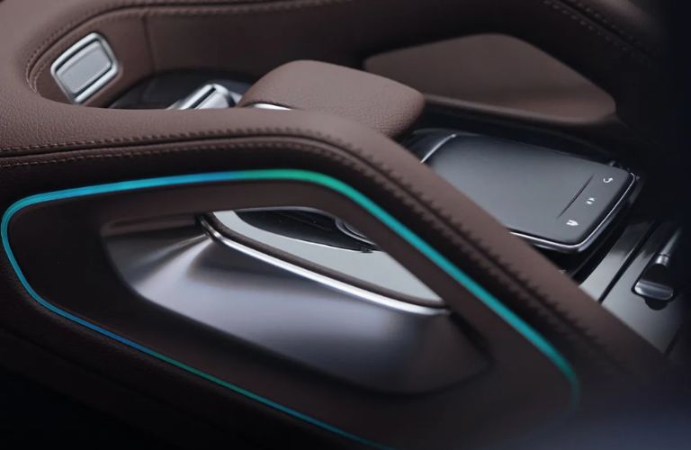 2025 Mercedes-Benz GLE ambient lighting