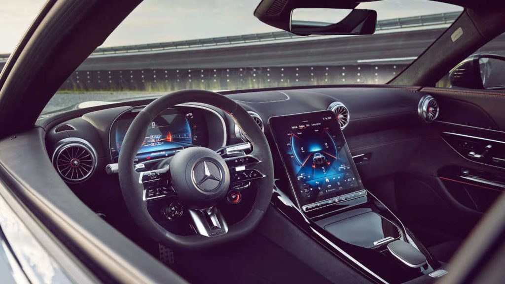 The AMG® ACTIVE RIDE CONTROL display in a Mercedes-Benz.