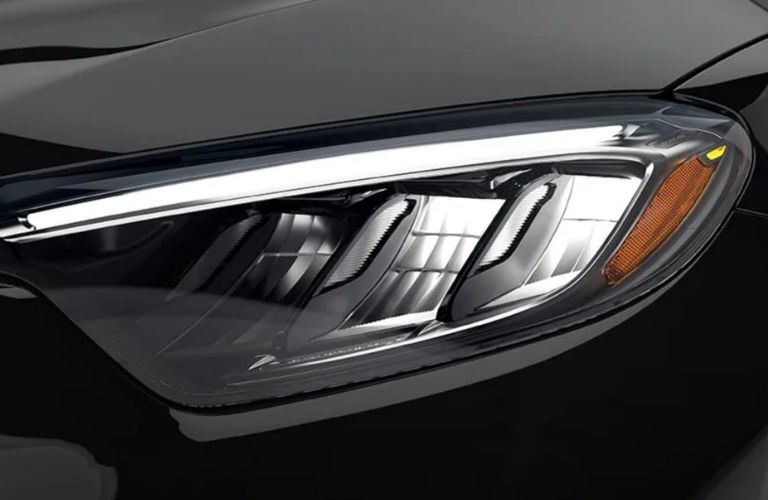 DIGITAL LIGHT LED headlamps of the 2026 GLC